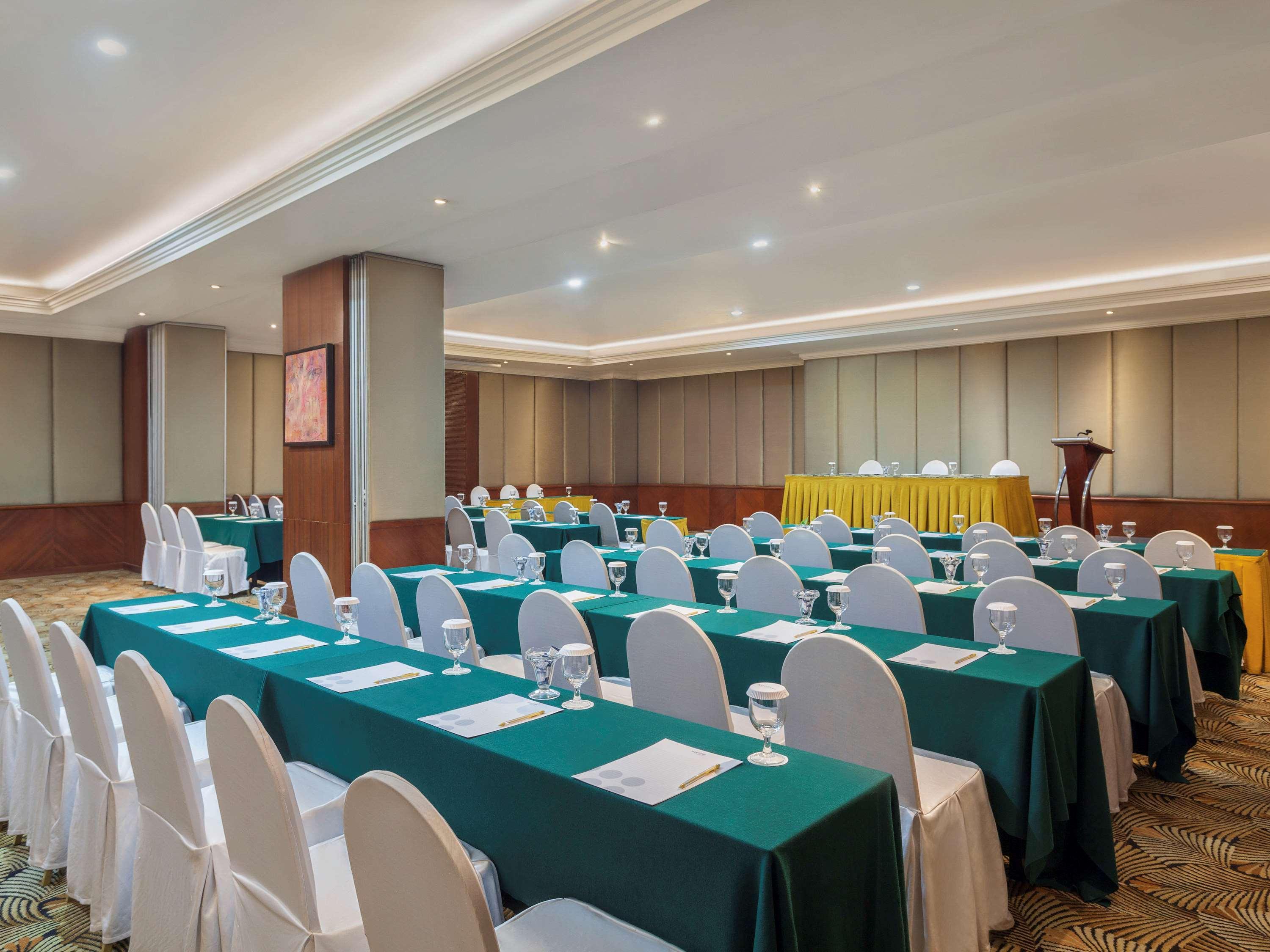 Novotel Semarang Exteriör bild