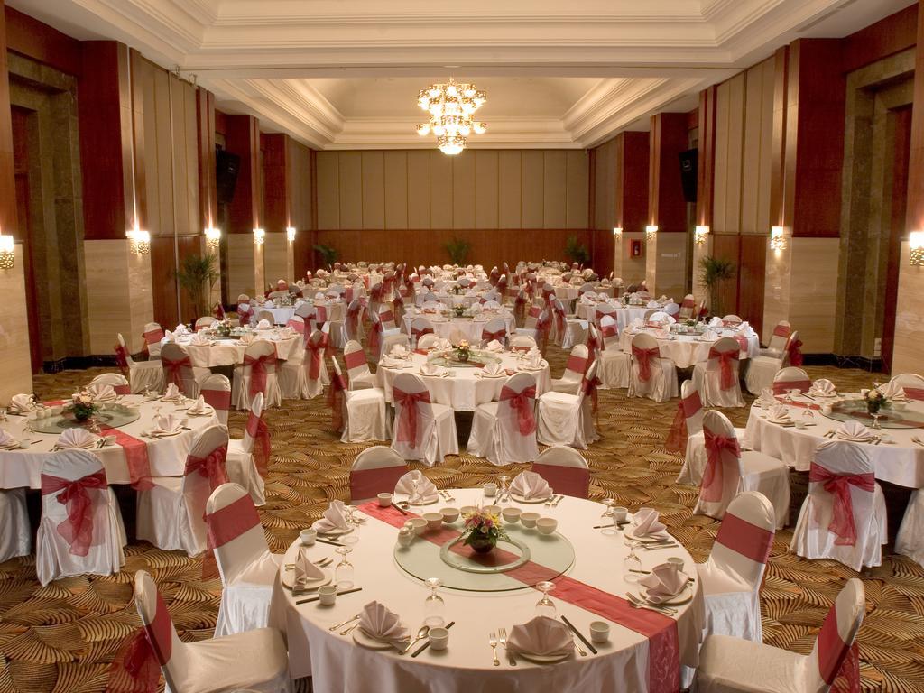 Novotel Semarang Exteriör bild