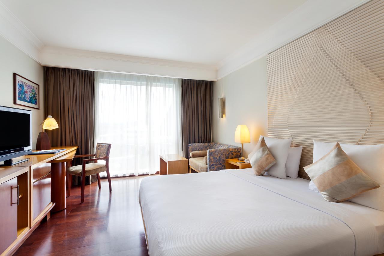 Novotel Semarang Exteriör bild