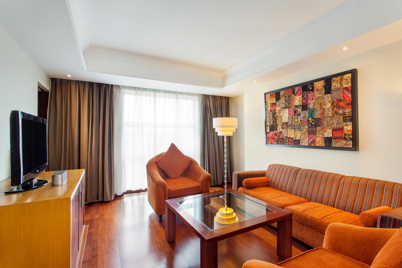 Novotel Semarang Exteriör bild