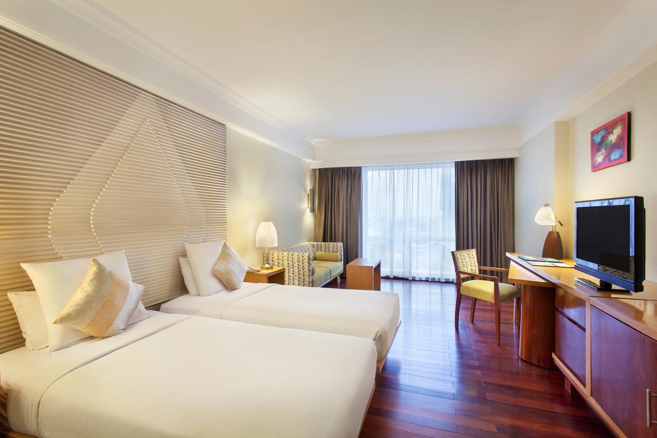 Novotel Semarang Exteriör bild